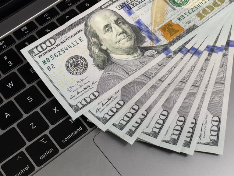 E-book gratis: 10 métodos para ganar dinero por Internet